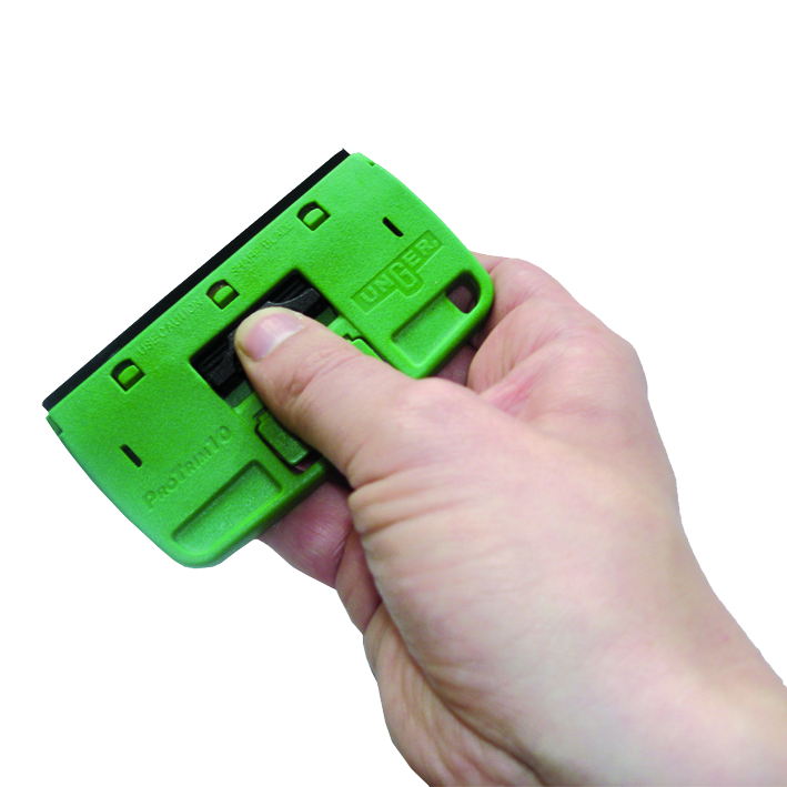 UNGER PRO TRIM SCRAPER
